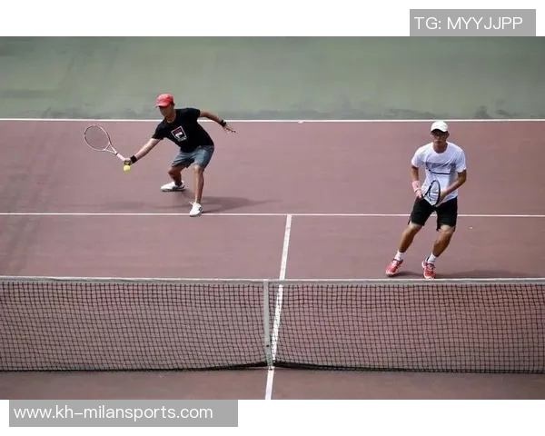 吴伟网球生涯回顾与展望对话分享运动背后的故事与感悟