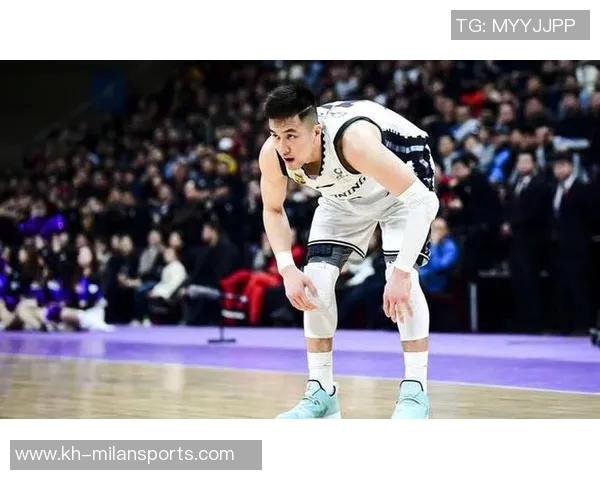 专访黄强揭秘篮球成功秘诀与成长历程分享